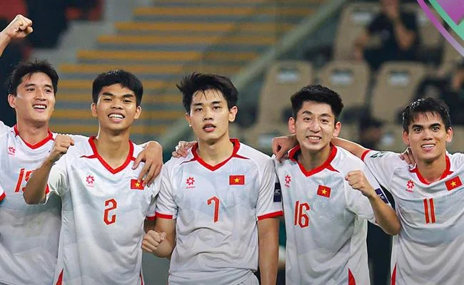 Hoàn trả hàng tuần daga68 game